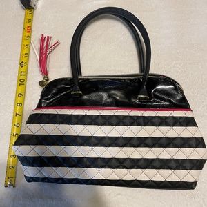 BETSEY JOHNSON HANDBAG